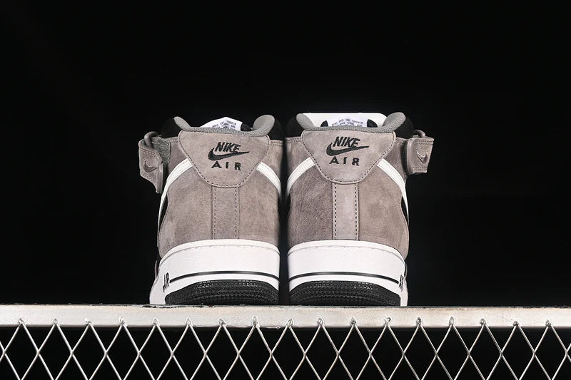 Nike Air Force 1 Mid "Black/Soft Brown"