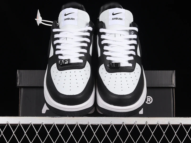 Air Force 1 Low SP AMBUSH "Panda"