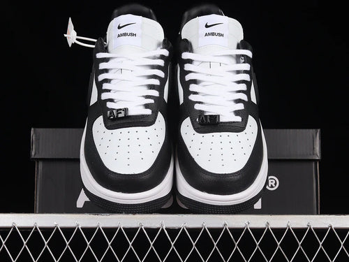 Air Force 1 Low SP AMBUSH "Panda"