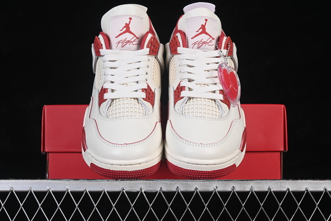 Air Jordan 4 Retro "Valentine's Day"