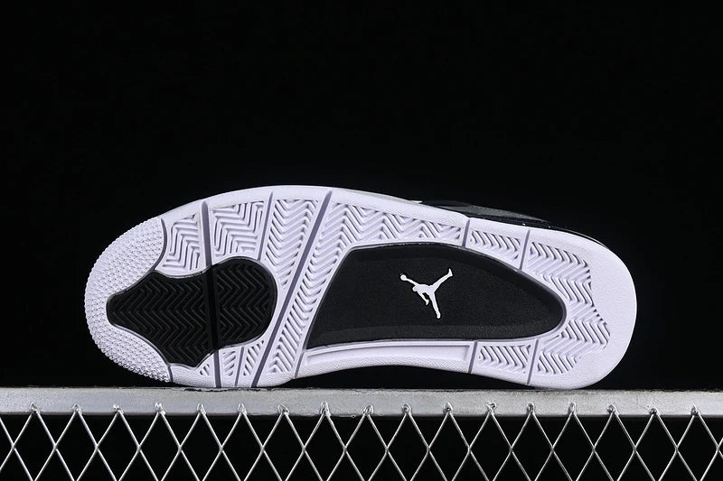 Air Jordan 4 Retro "Fear"