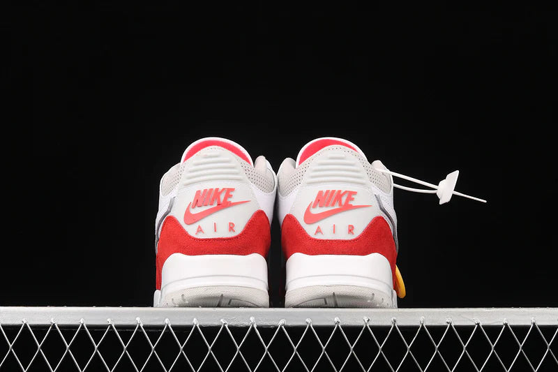 Air Jordan 3 Retro Tinker "Air Max 1 - University Red"