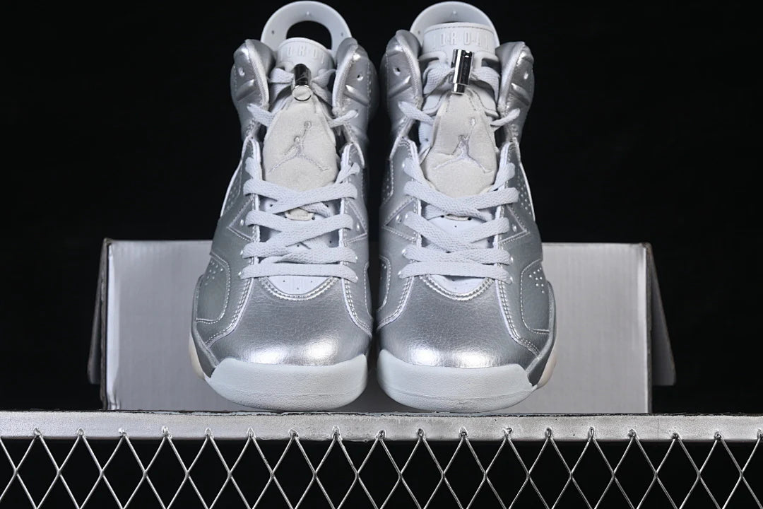 Air Jordan 6 Retro x Paris Saint-Germain "Metallic Silver