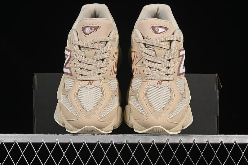 NB 9060 "Bone Sparrow'"