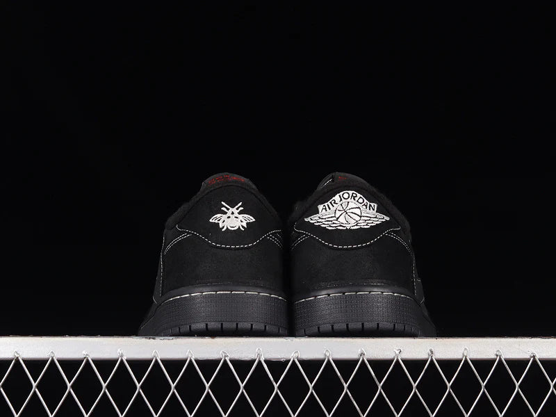 Air Jordan 1 Retro Low OG X Travis Scott "Neutral Olive"