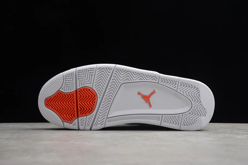 Air Jordan 4 Retro "Metallic Orange"