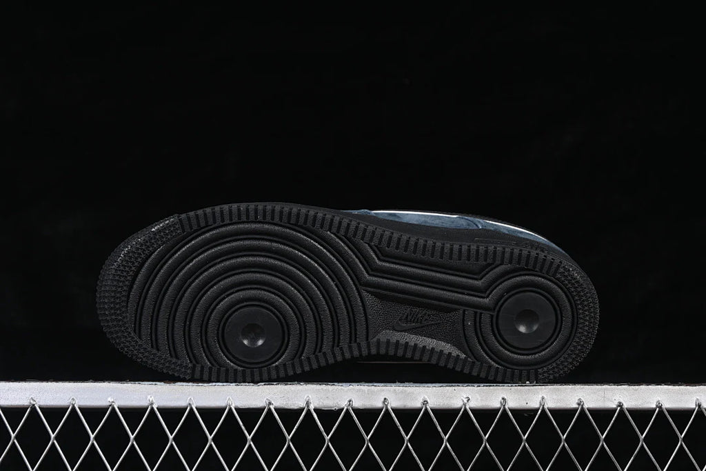 Nike Air Force 1 "Midnight Navy"