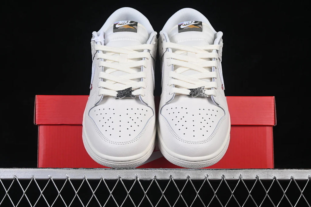 Nike SB Dunk Low "Give Her Flowersr"