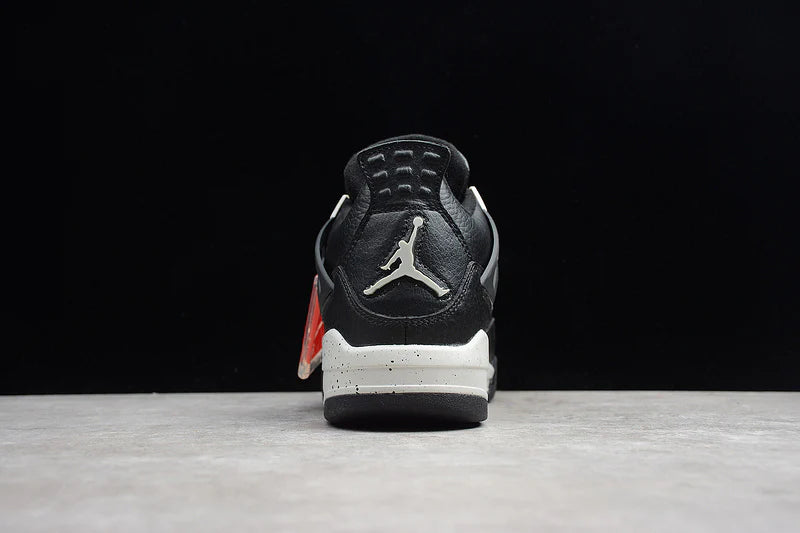 Air Jordan 4 Retro LS "Black Oreo"