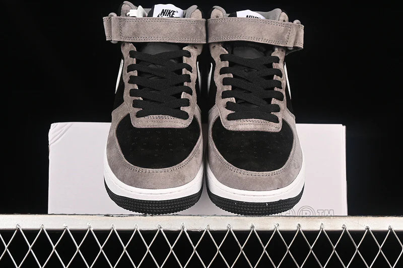 Nike Air Force 1 Mid "Black/Soft Brown"