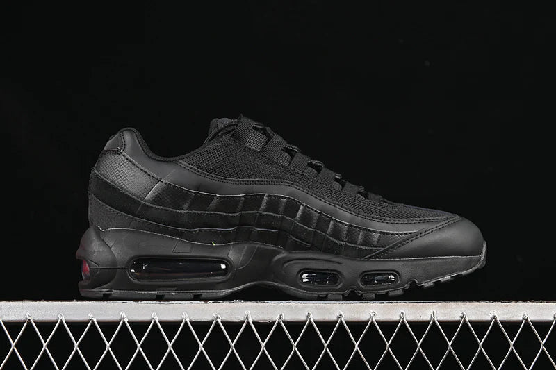 Nike Air Max 95 "Essential Black"