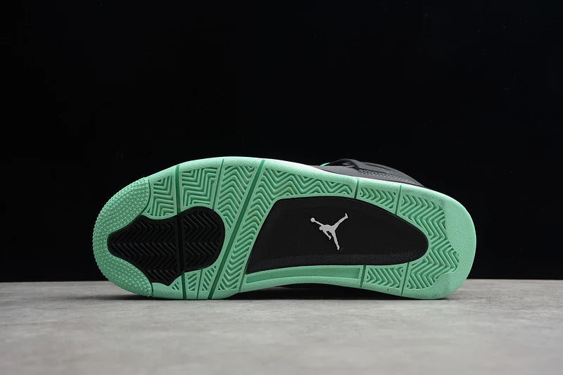 Air Jordan 4 Retro "Green Glow"