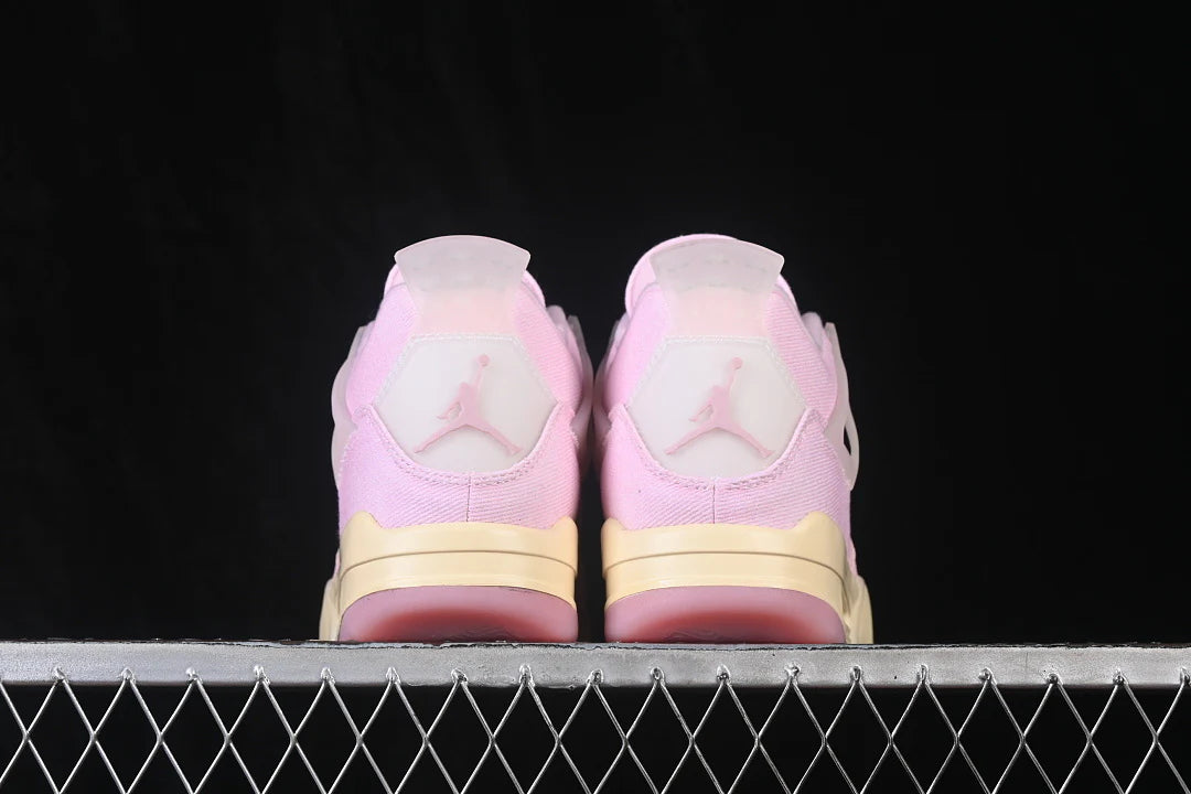Air Jordan 4 Retro "Pearl Pink and Iced Carmine"