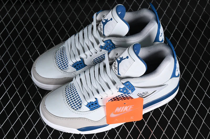 Air Jordan 4 Retro "Military Blue"