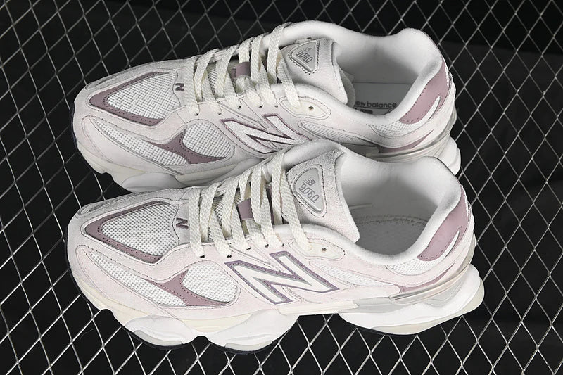 NB 9060 "Grey Ice Wine"
