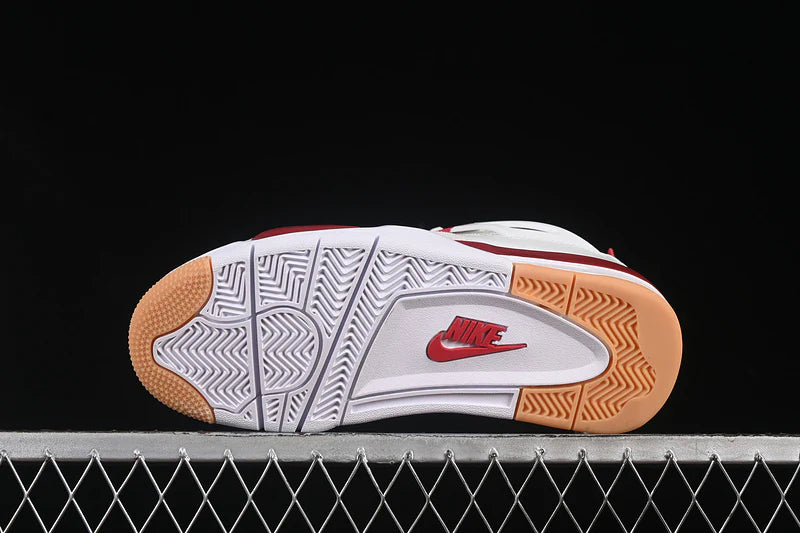 Air Jordan 4 Retro "Varsity Red"