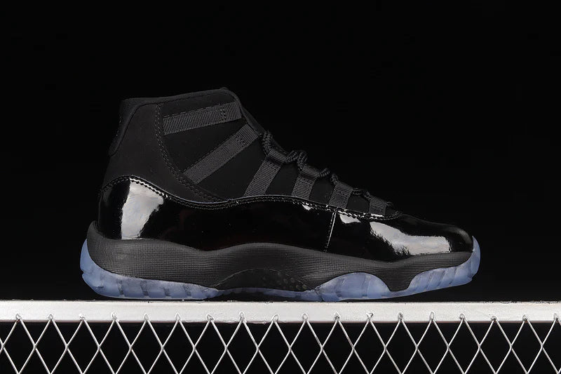 Air Jordan 11 Retro "Cap and Gown"