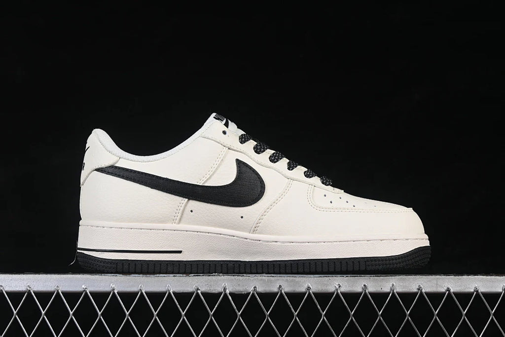 Nike Air Force 1 "B/W"