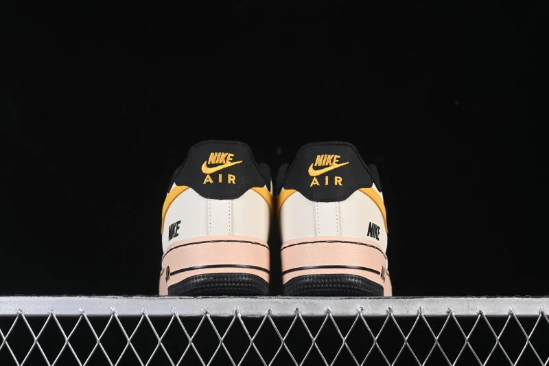 Nike Air Force 1 "Golden States"