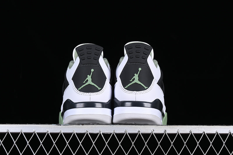 Air Jordan 4 Retro "Seafoam"