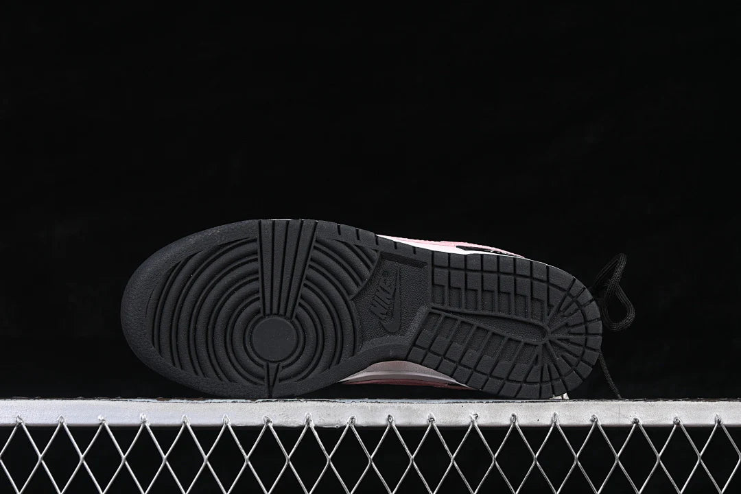 Nike SB Dunk Low "Phoenix"