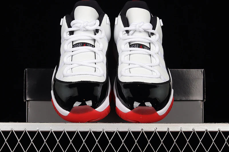 Air Jordan 11 Retro Low "Concord Bred"