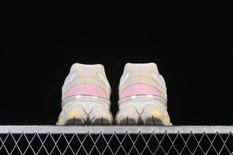 NB 9060 "Pink Haze"