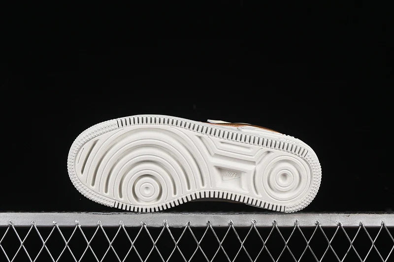 Nike Air Force 1 Shadow "White/Gold"