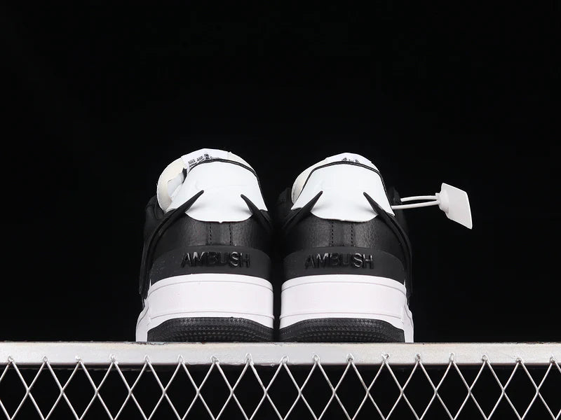 Air Force 1 Low SP AMBUSH "Panda"