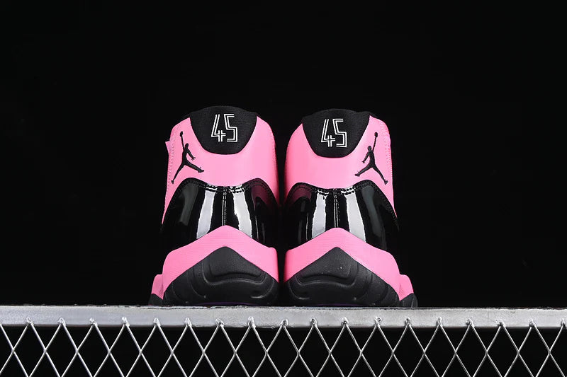 Air Jordan 11 Retro "Pink/Black"