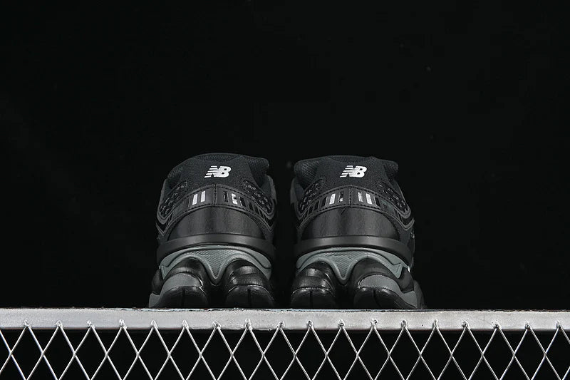NB 9060 "Palace Black/Silver"