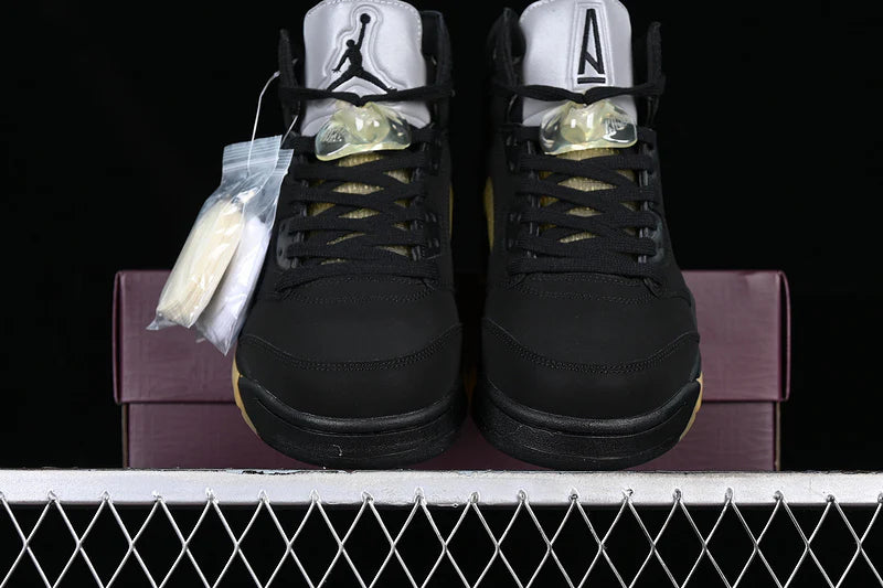 Air Jordan 5 Retro A Ma Maniére "Dusk"