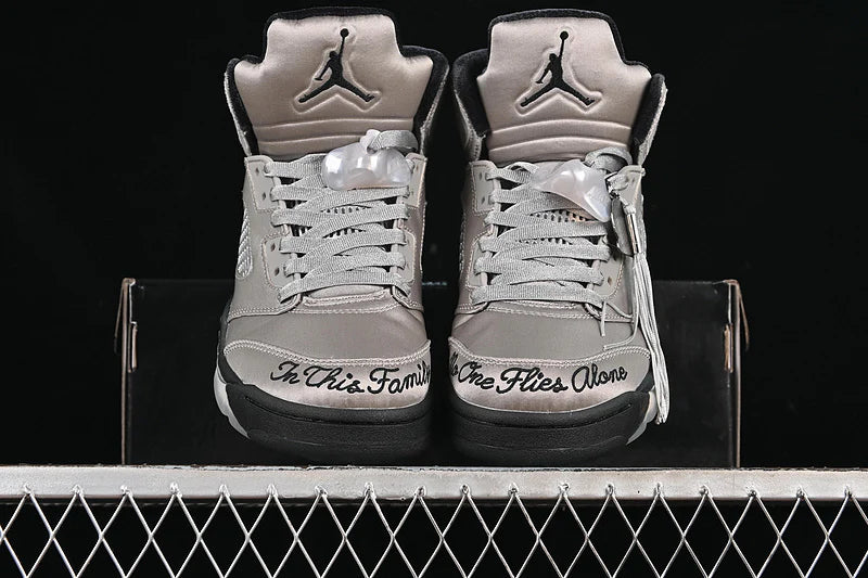 Air Jordan 5 Retro "Rose Metallic Wings"