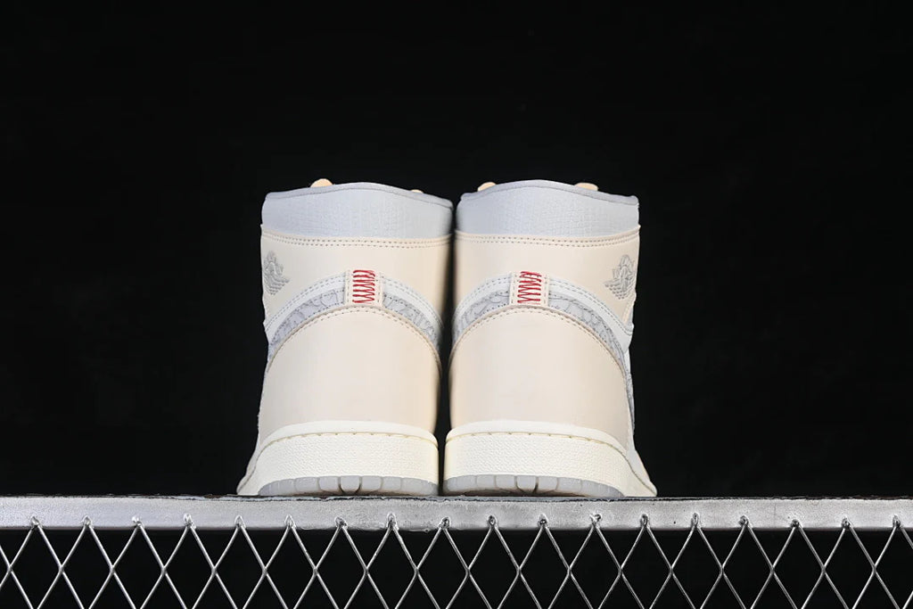 Air Jordan 1 Retro High " Sail and Pale Ivory"