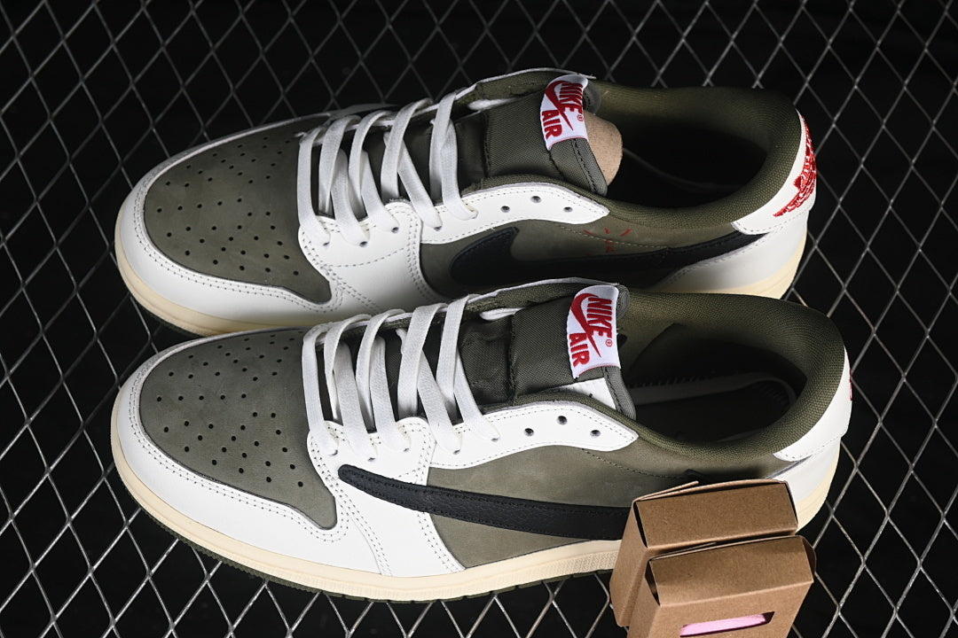 Air Jordan 1 Retro Low OG X Travis Scott "Medium Olive"