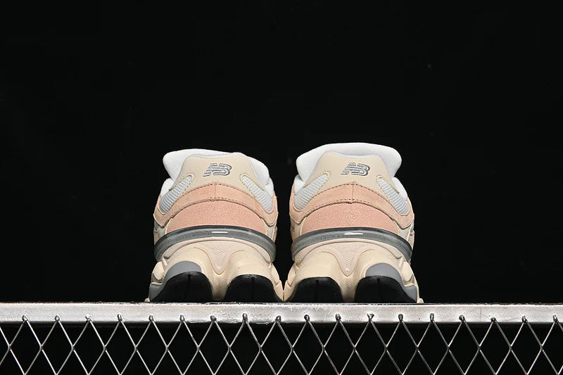NB 9060 "Vintage Rose"