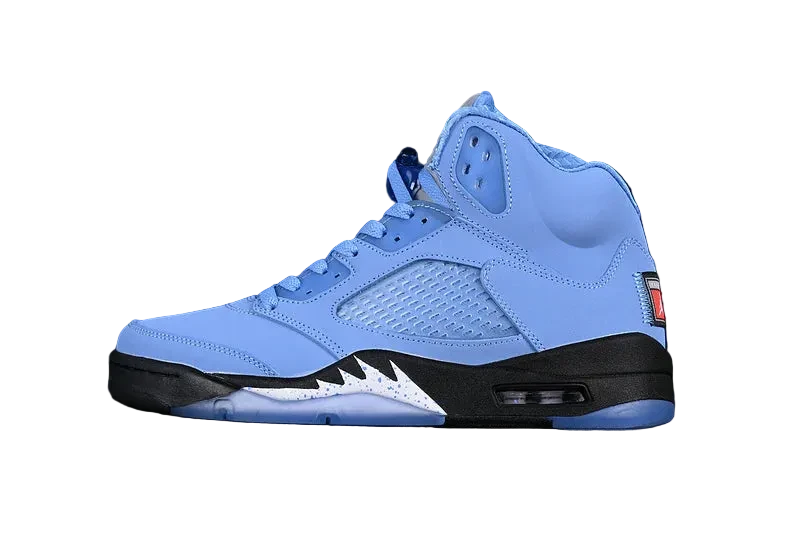 Air Jordan 5 Retro "UNC"