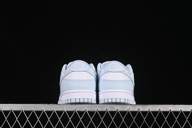 Nike SB Dunk Low "Glacier Blue"