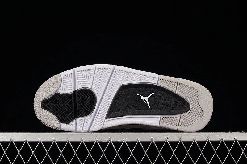 Air Jordan 4 Retro "Military Black