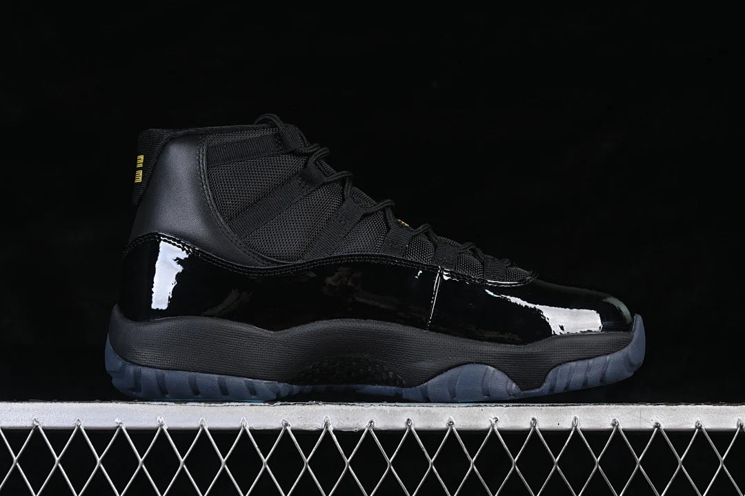 Air Jordan 11 Retro "Gamma Blue"