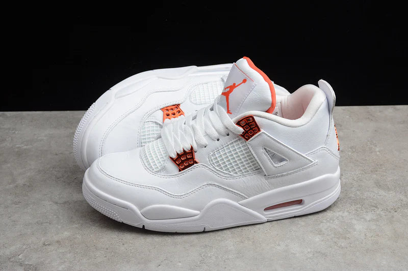 Air Jordan 4 Retro "Metallic Orange"