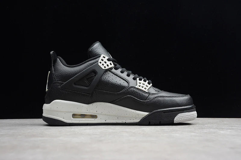 Air Jordan 4 Retro LS "Black Oreo"