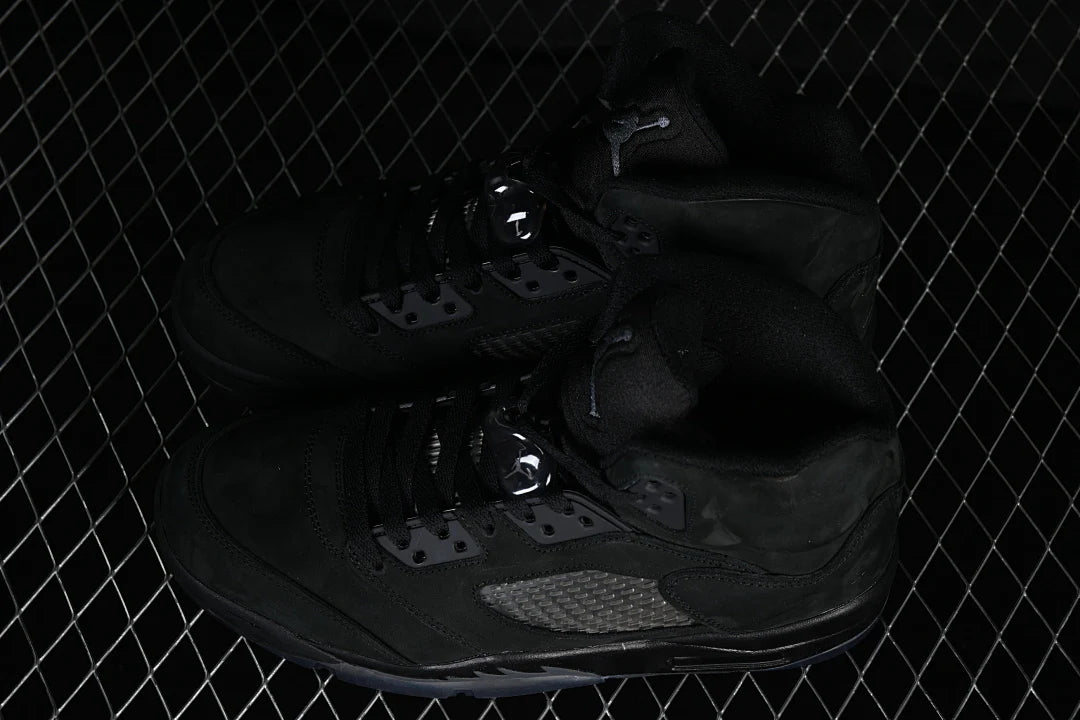 Air Jordan 5 Retro "Black Cat"