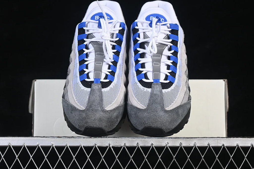 Nike Air Max 95 x UNDEFEATED "Birmingham"